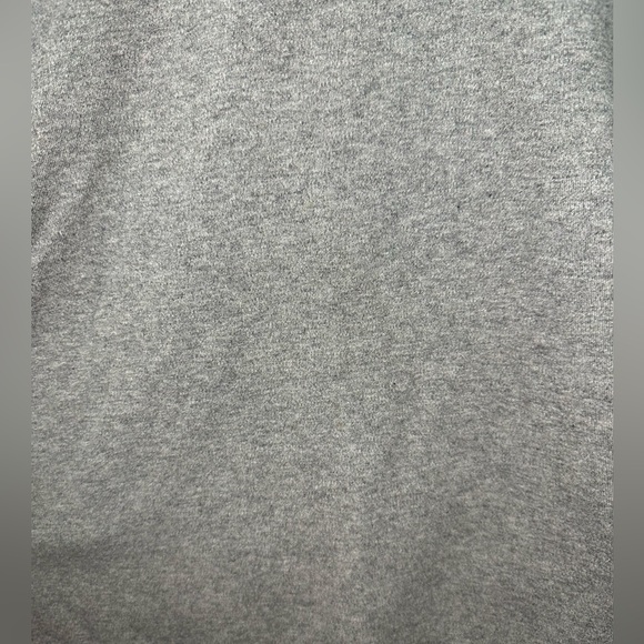 Vineyard Vines Grey Quarter Zip Sweater Size Medium - Picture 2 of 7